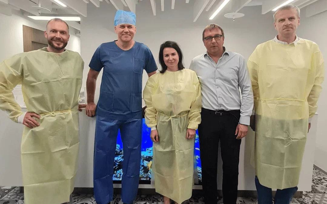 Eesti Veenikliiniku arstid läbisid uue laseri biolitec koolituse